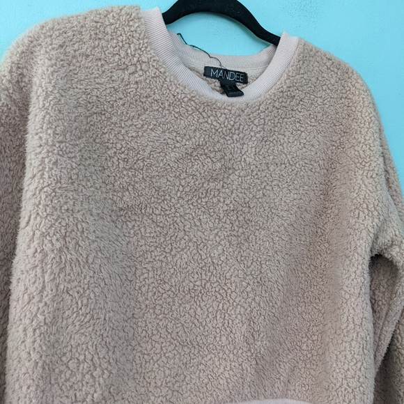 Mandee Long Sleeve Ready Bear Fleece Sweater Large Pink - Picture 2 of 5